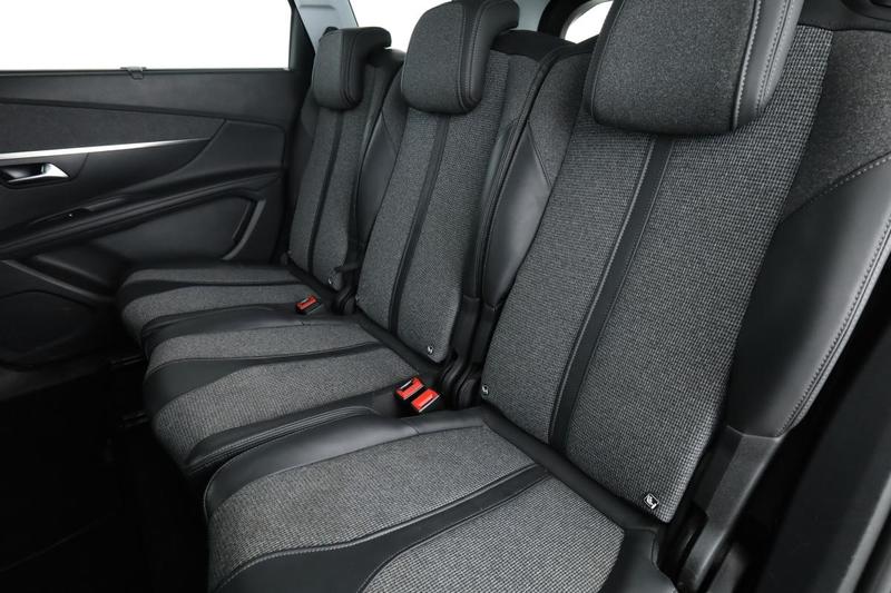 Peugeot 5008 1.6 Blue-HDi Allure Eat6 120 ch