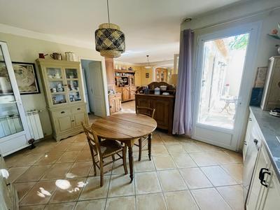 Maison - 95 m² - 3 pièces