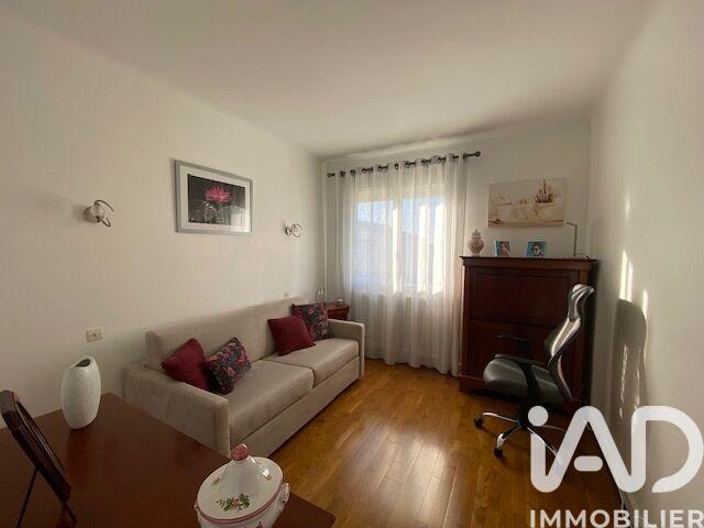 Maison - 98 m² - 5 pièces