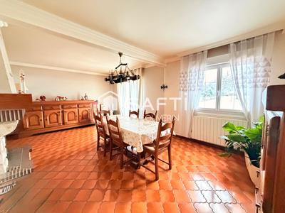 Maison - 127 m² - 5 pièces