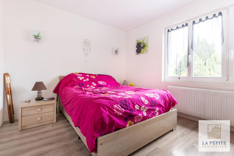 Maison - 111 m² - 6 pièces