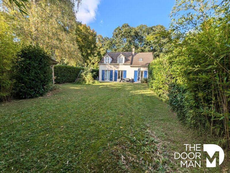 Maison - 135 m² - 6 pièces