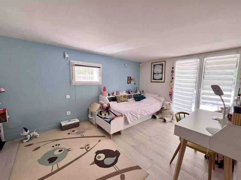 Maison - 170 m² - 6 pièces