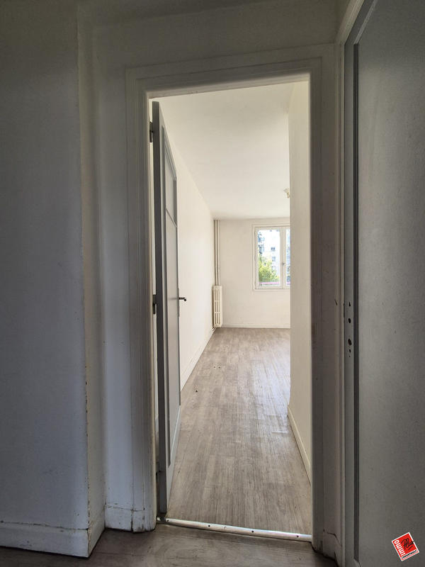 Appartement - 65 m² - 4 pièces