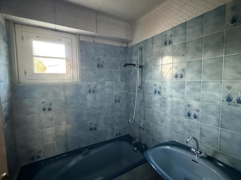 Maison en pierre - 69 m² - 5 pièces