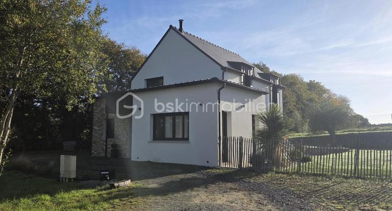 Maison - 130 m² - 6 pièces