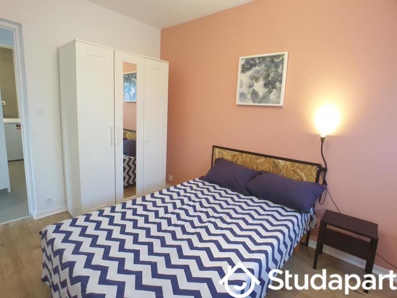 Chambre - 10 m² - 1 pièce