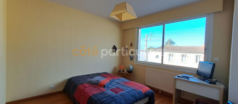 Maison - 200 m² - 7 pièces