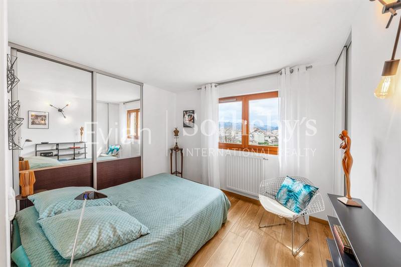 Appartement - 125 m² - 5 pièces