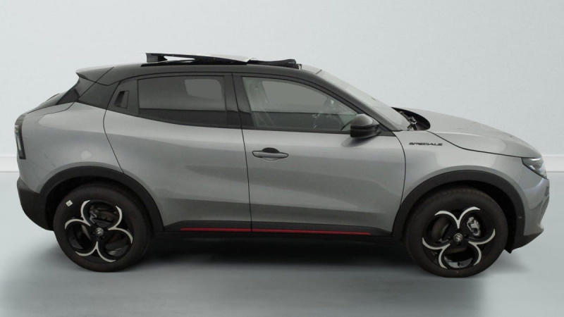 Alfa Romeo Junior 1.2 Ibrida 145 ch eDCT6 Speciale