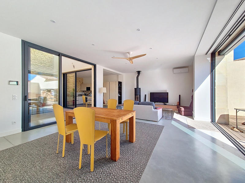 Villa - 142 m² - 4 pièces