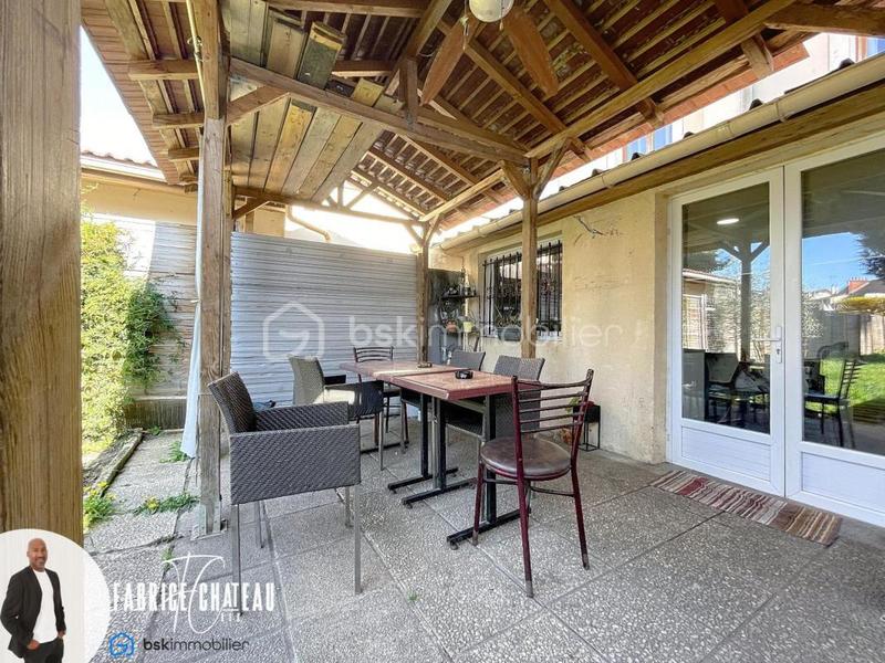 Maison - 160 m² - 8 pièces