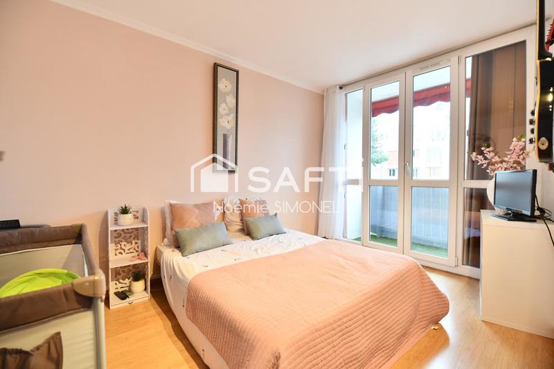 Appartement - 99 m² - 6 pièces