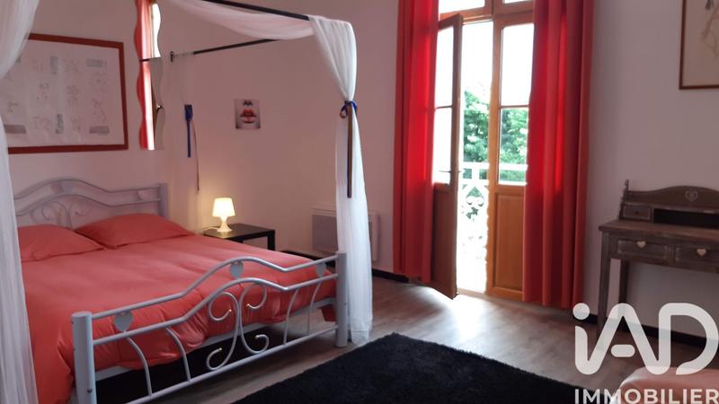 Maison - 500 m² - 10 pièces