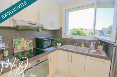 Maison - 80 m² - 5 pièces