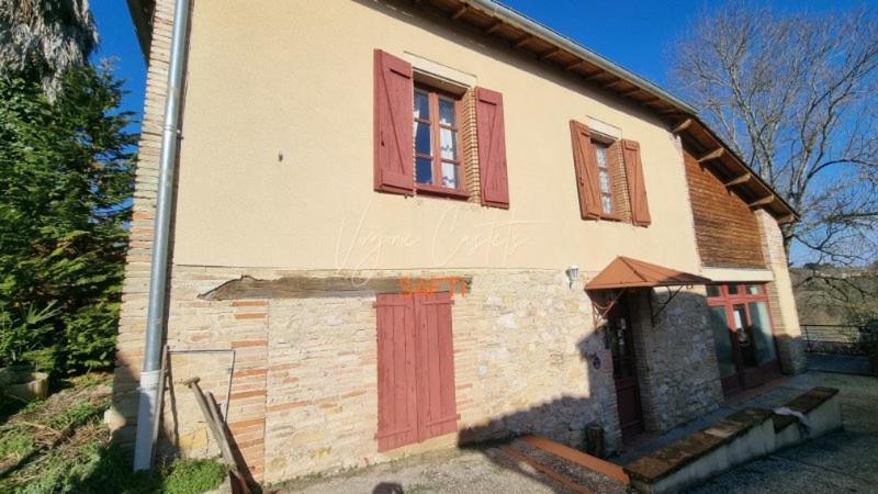 Local commercial - 558 m² - 15 pièces