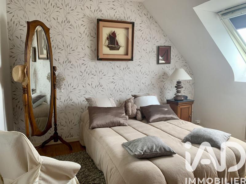 Maison - 232 m² - 7 pièces