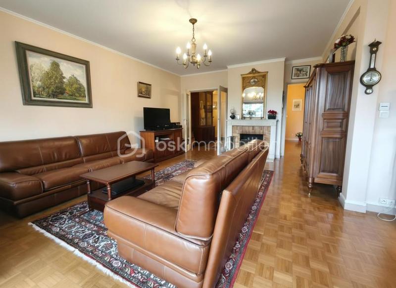 Appartement - 101 m² - 5 pièces