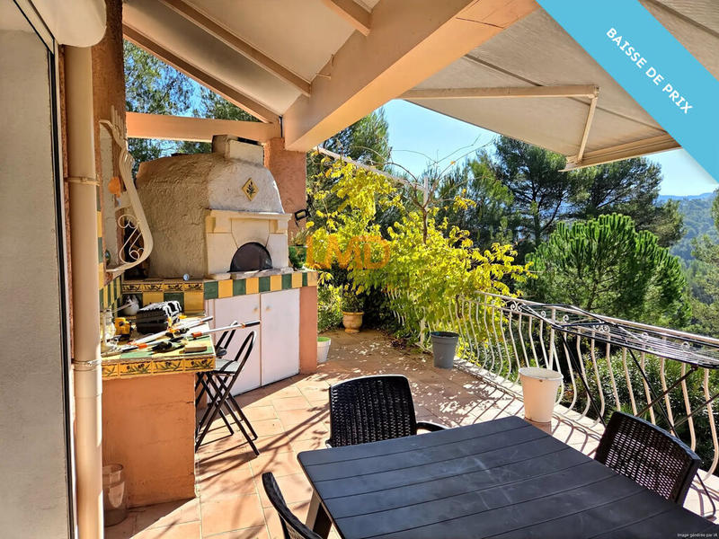 Propriété - 181 m² - 7 pièces