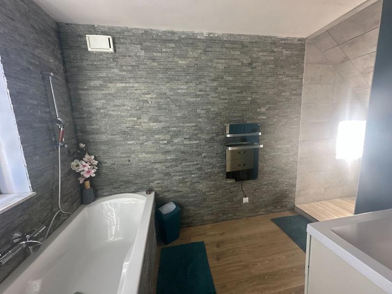 Maison - 107 m² - 6 pièces