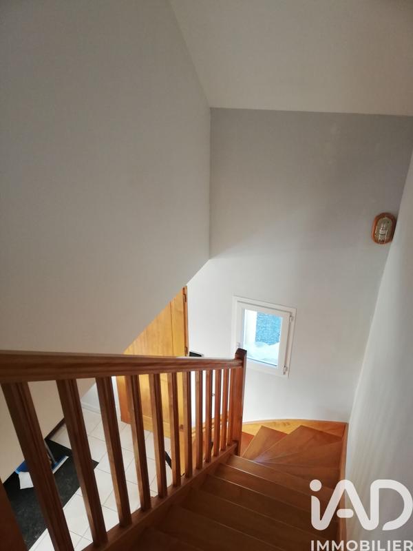 Maison - 150 m² - 9 pièces