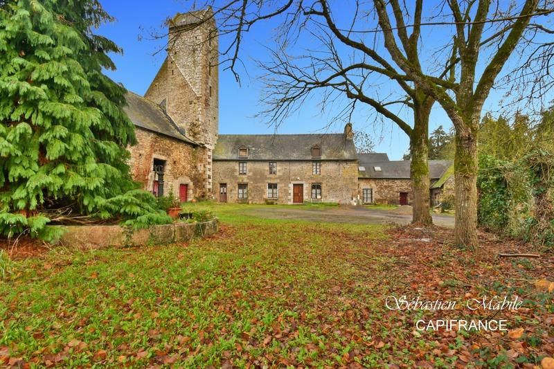 Corps de ferme - 190 m² - 10 pièces