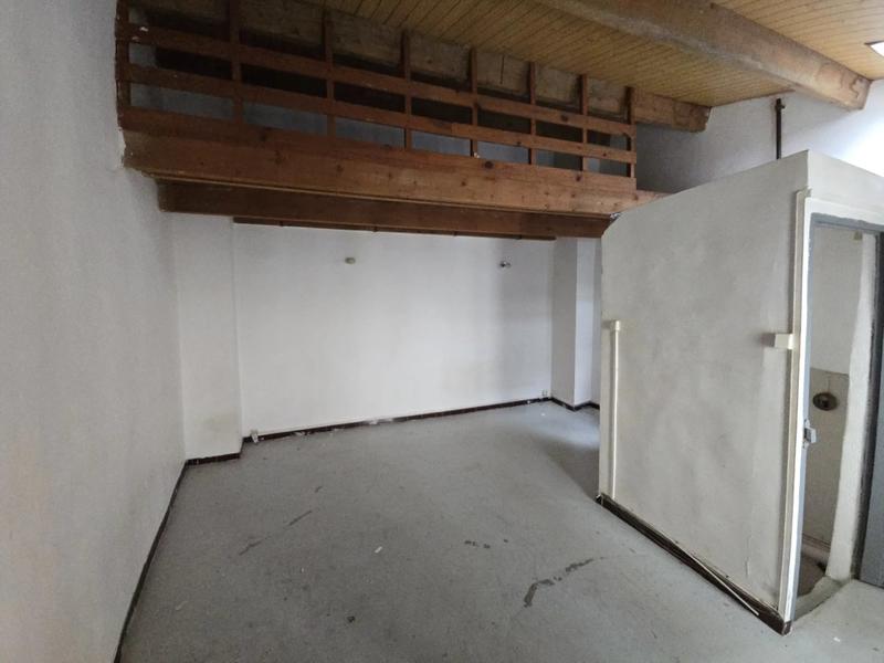 Immeuble - 69 m² - 3 pièces