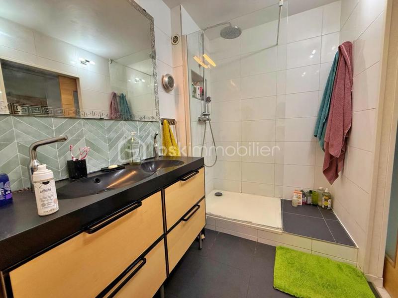 Appartement - 87 m² - 4 pièces