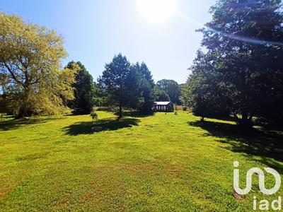 Maison - 785 m² - 20 pièces