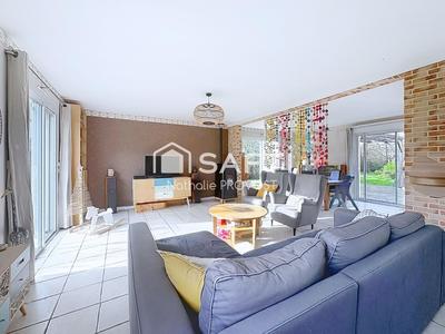 Maison - 151 m² - 7 pièces