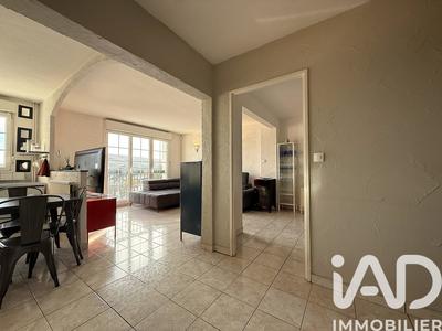 Maison - 107 m² - 5 pièces