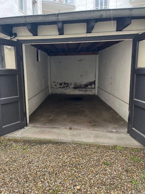 Parking / Garage - 10 m²