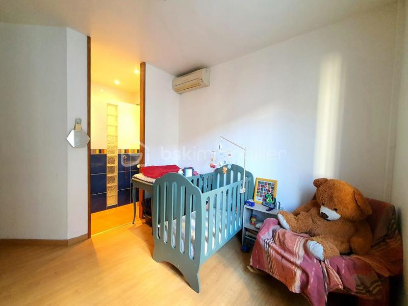 Maison de ville - 94 m² - 5 pièces