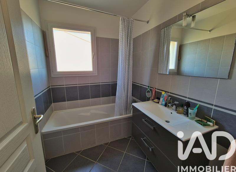 Appartement - 93 m² - 4 pièces