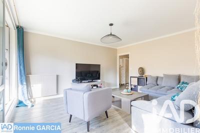 Appartement - 90 m² - 5 pièces