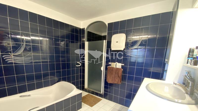 Maison en pierre - 128 m² - 5 pièces