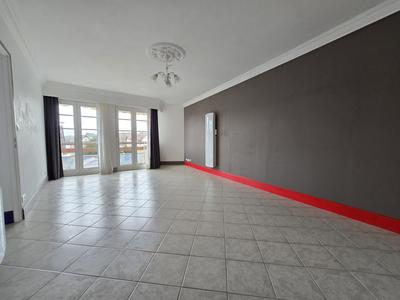 Appartement - 75 m² - 2 pièces