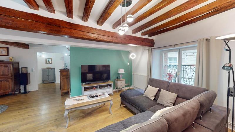 Appartement bourgeois - 112 m² - 5 pièces