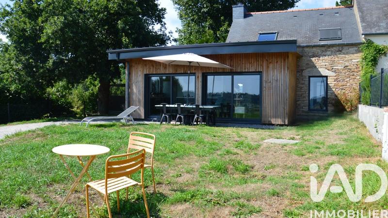 Maison de village - 94 m² - 5 pièces