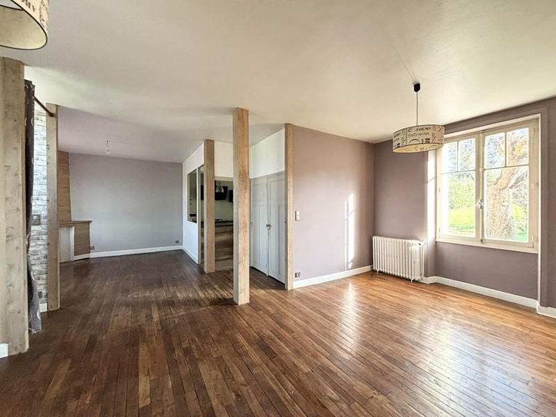 Maison - 97 m² - 5 pièces