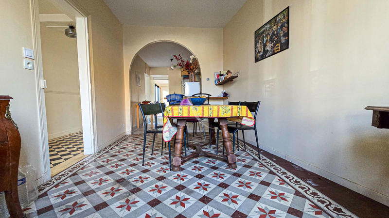 Maison - 127 m² - 8 pièces