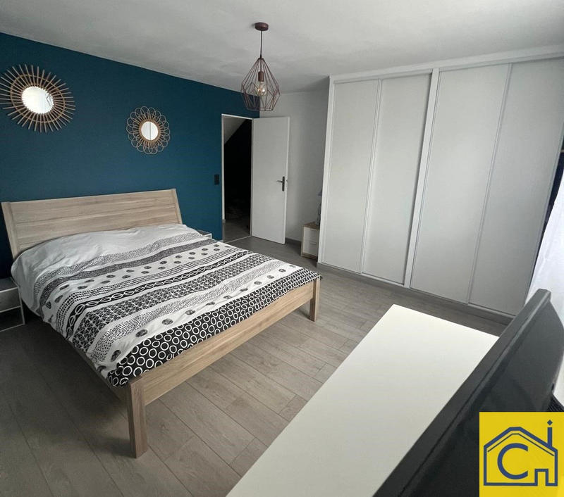 Maison - 120 m² - 6 pièces