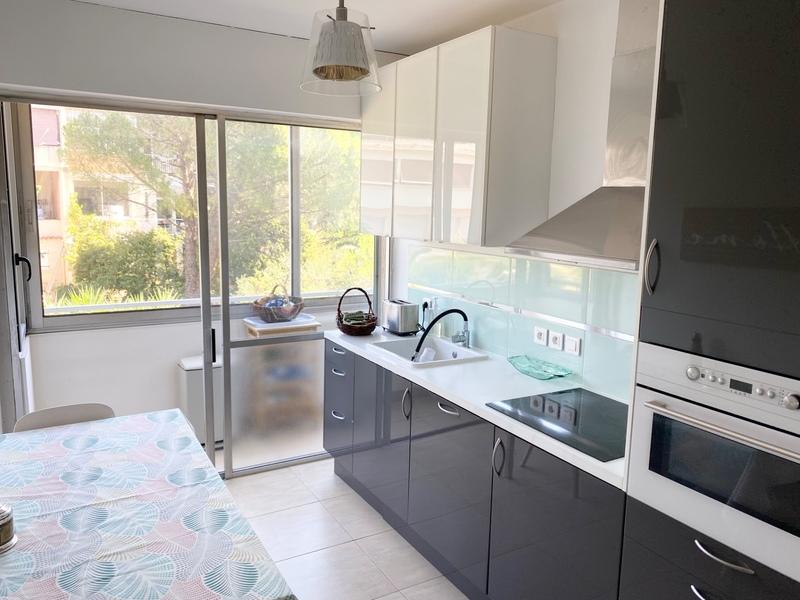 Appartement - 75 m² - 3 pièces