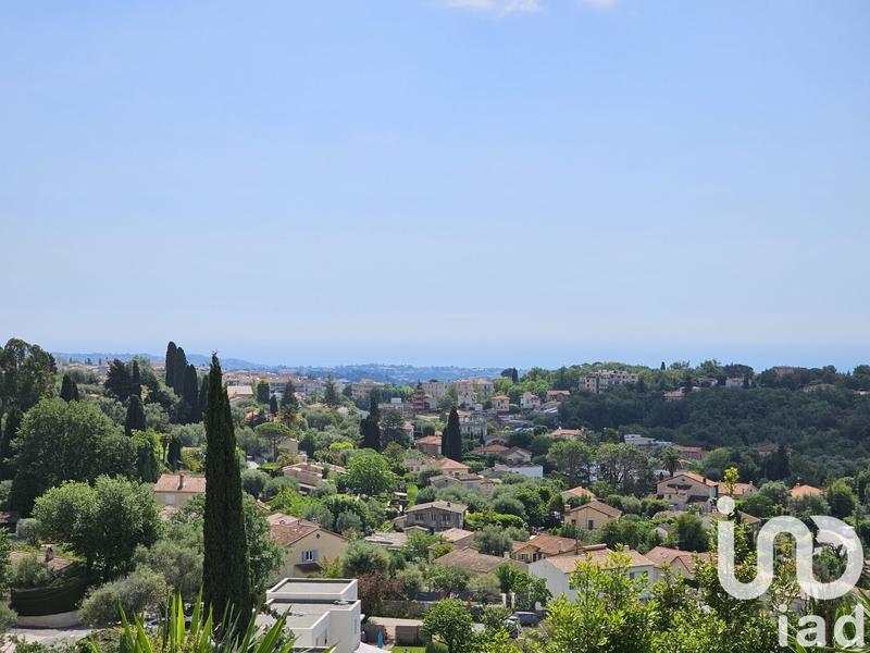 Maison - 250 m² - 9 pièces