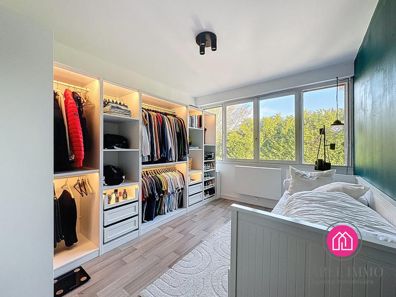 Appartement - 85 m² - 4 pièces