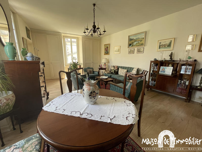 Appartement - 87 m² - 4 pièces