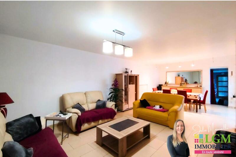 Propriété - 261 m² - 7 pièces