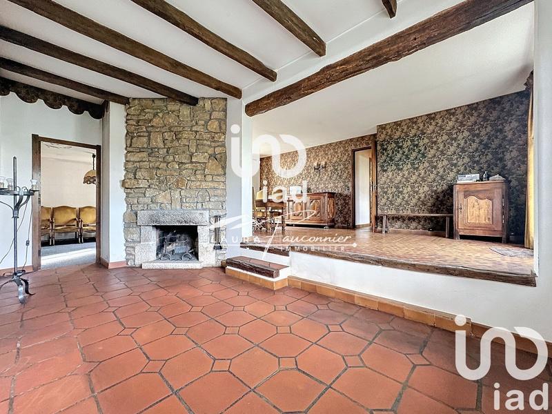 Maison - 123 m² - 7 pièces