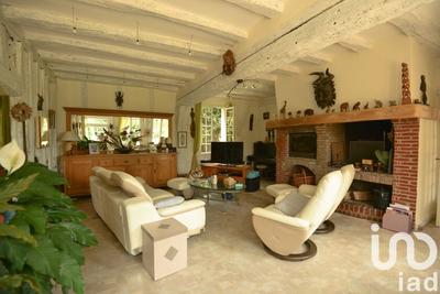 Maison - 235 m² - 7 pièces