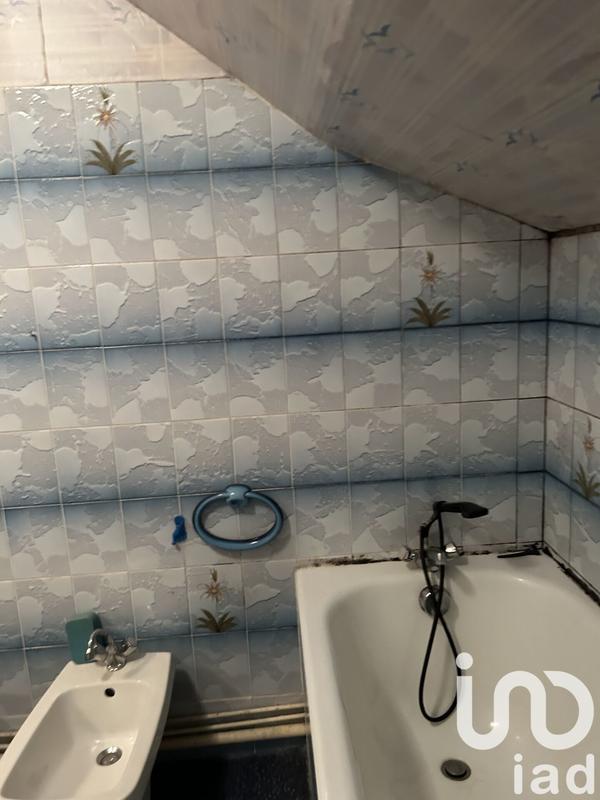 Maison - 89 m² - 6 pièces